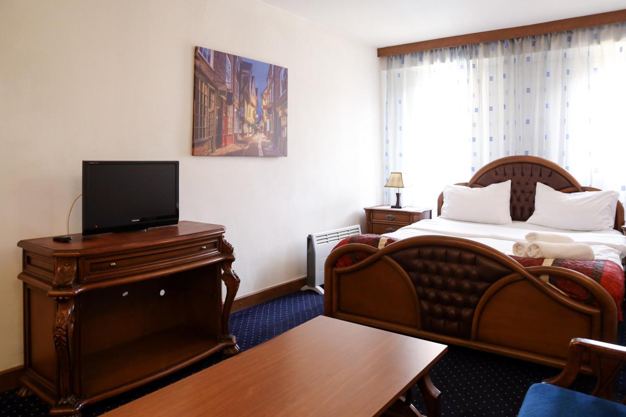 Hotel No Problem Erevan Esterno foto